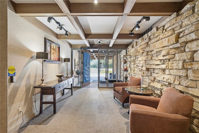 820 Club House Drive 3F, North Liberty, IA 52317