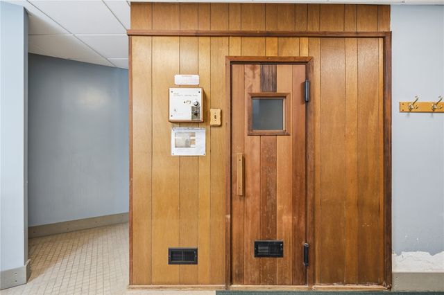 820 Club House Drive 3F, North Liberty, IA 52317