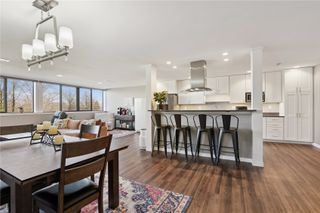 820 Club House Drive 3F, North Liberty, IA 52317