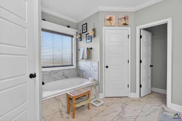 209 Huxley Terrace, Bonaire, GA 31005