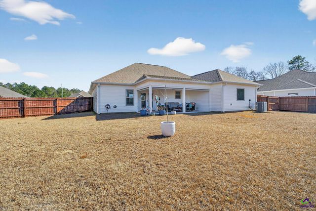 209 Huxley Terrace, Bonaire, GA 31005