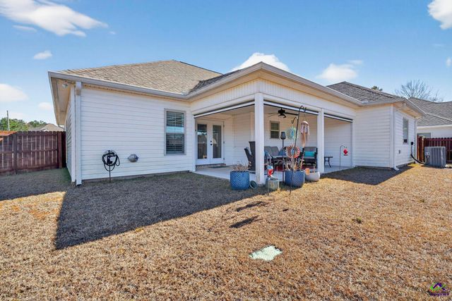 209 Huxley Terrace, Bonaire, GA 31005