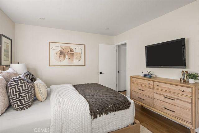 17588 Santa Paula, Fountain Valley, CA 92708