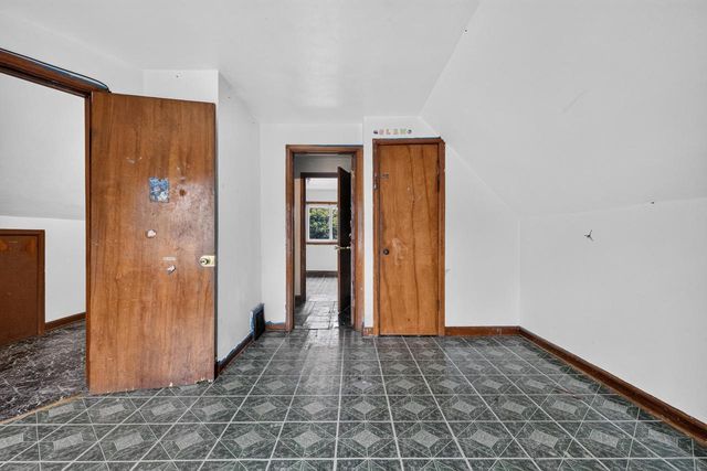 3760 N 25th STREET, Milwaukee, WI 53206