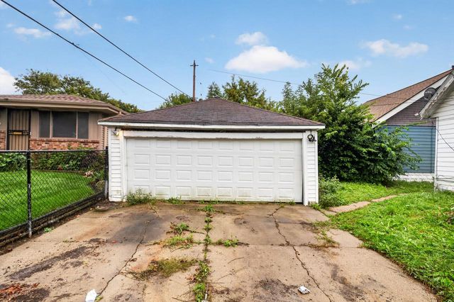 3760 N 25th STREET, Milwaukee, WI 53206