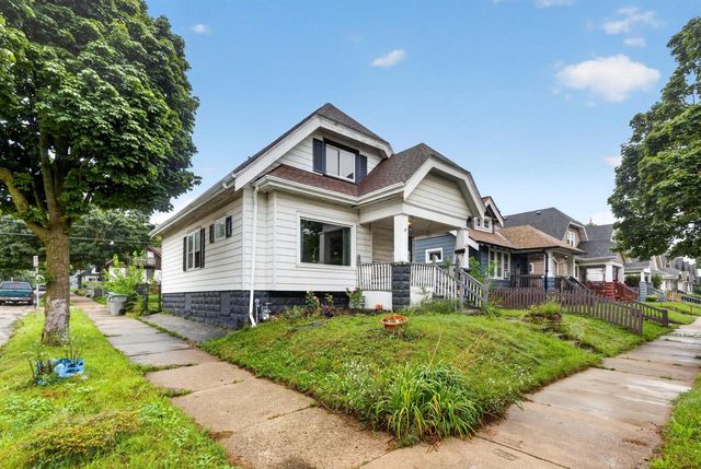 3760 N 25th STREET, Milwaukee, WI 53206