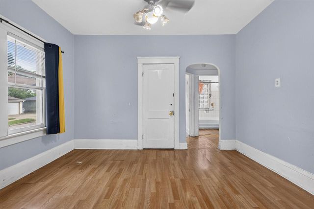 3760 N 25th STREET, Milwaukee, WI 53206