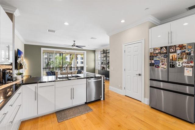 1171 VENETIAN HARBOR DRIVE NE, St Petersburg, FL 33702