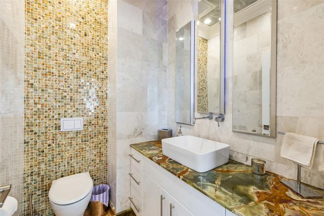 1171 VENETIAN HARBOR DRIVE NE, St Petersburg, FL 33702