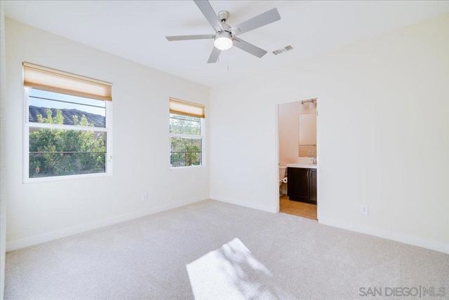 7135 Sitio Caliente, Carlsbad, CA 92009