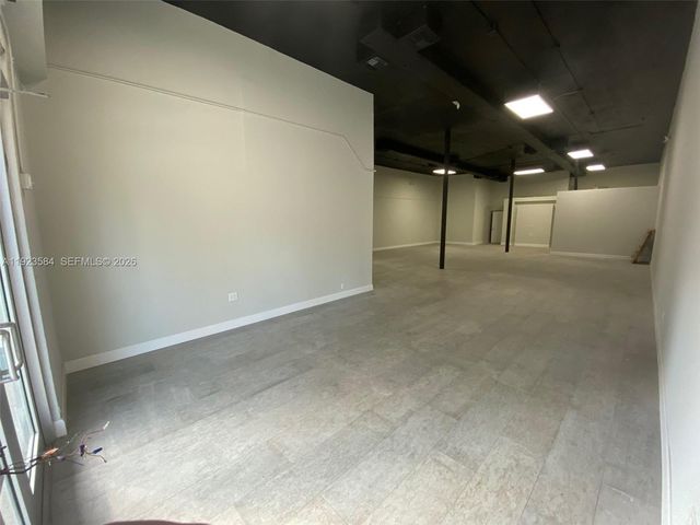 181 NW 36 ST, Miami, FL 33127