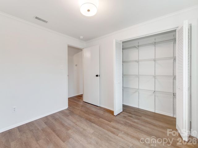 7829 Cloughy Circle, Charlotte, NC 28212