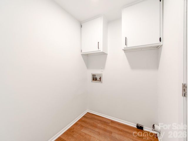 7829 Cloughy Circle, Charlotte, NC 28212