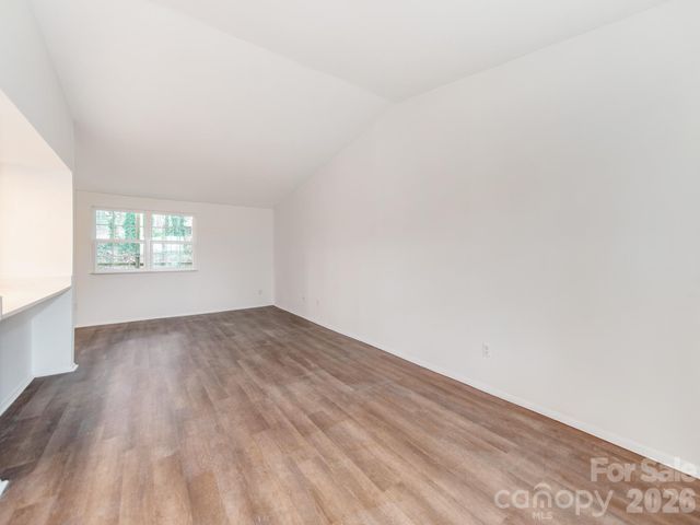 7829 Cloughy Circle, Charlotte, NC 28212