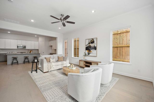 1307 Beachton Street, Houston, TX 77007