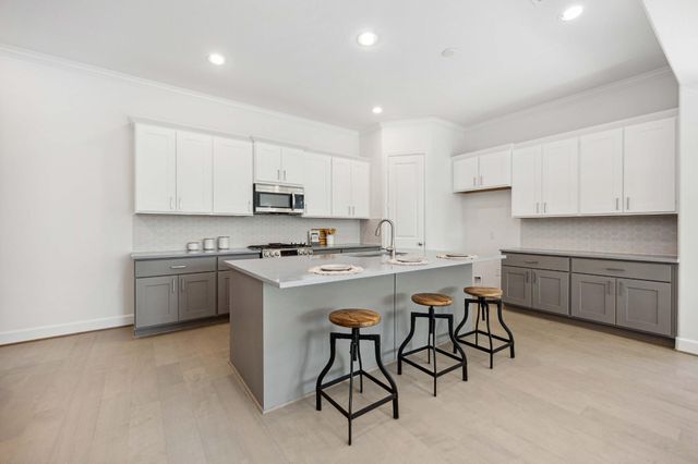 1307 Beachton Street, Houston, TX 77007