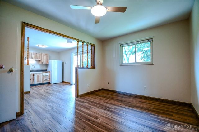 2758 Wyoming Drive, Xenia, OH 45385