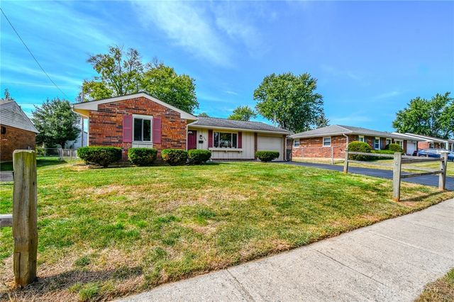 2758 Wyoming Drive, Xenia, OH 45385