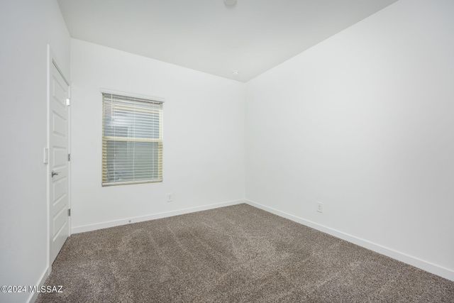 12490 W Gini Lane, Marana, AZ 85653