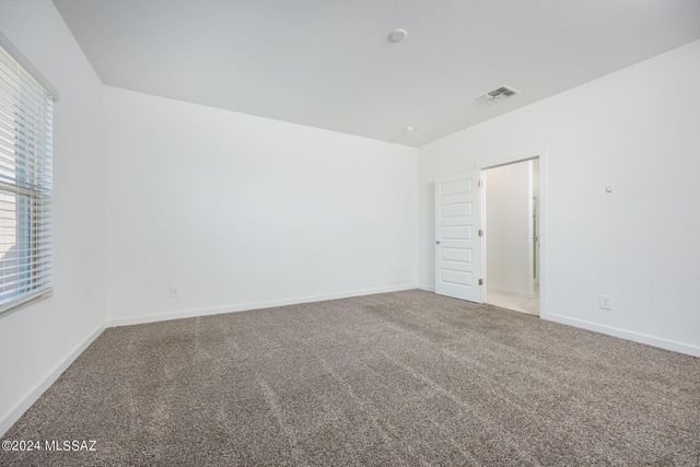 12490 W Gini Lane, Marana, AZ 85653