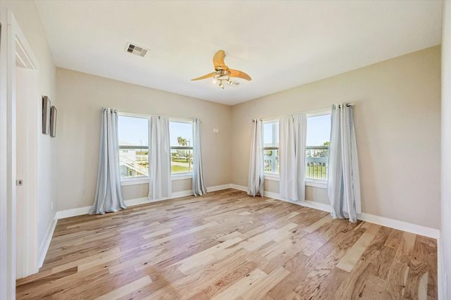 126 Driftwood Road, Freeport, TX 77541