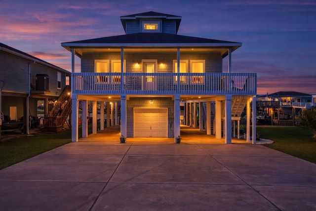 126 Driftwood Road, Freeport, TX 77541