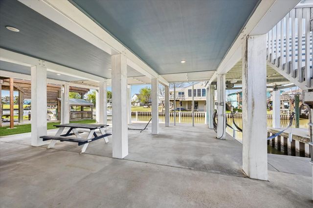 126 Driftwood Road, Freeport, TX 77541