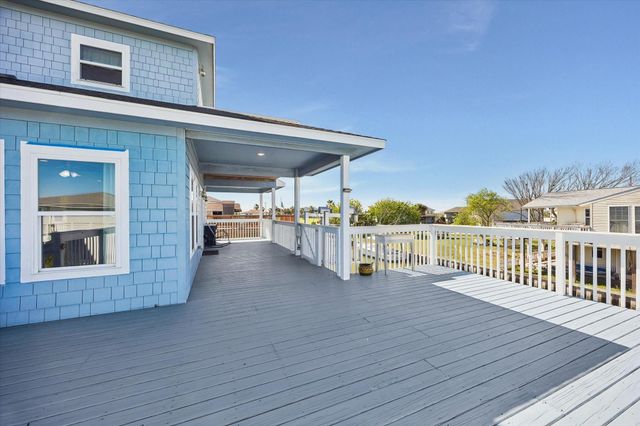 126 Driftwood Road, Freeport, TX 77541