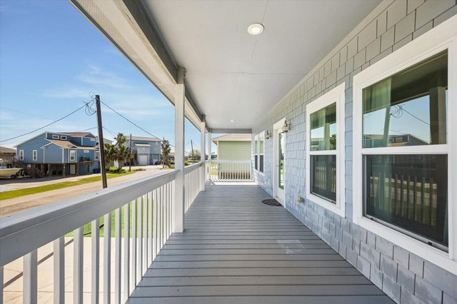 126 Driftwood Road, Freeport, TX 77541