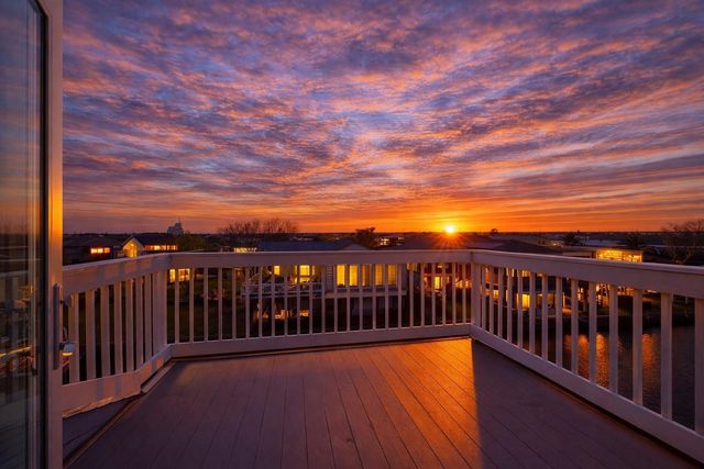 126 Driftwood Road, Freeport, TX 77541