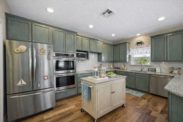 126 Driftwood Road, Freeport, TX 77541