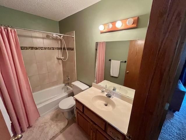 13374 Zachman Drive, Rogers, MN 55374