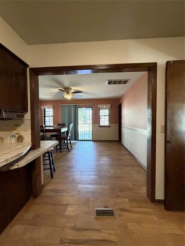 5205 N Brunson Street, Oklahoma City, OK 73112