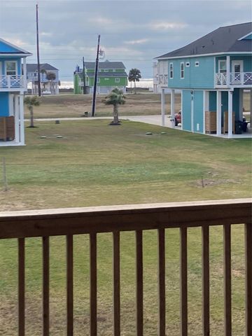 18307 Warrior Road, Galveston, TX 77554