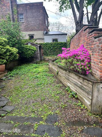 375 Hudson Avenue, Albany, NY 12210