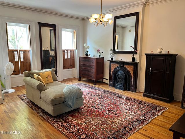 375 Hudson Avenue, Albany, NY 12210
