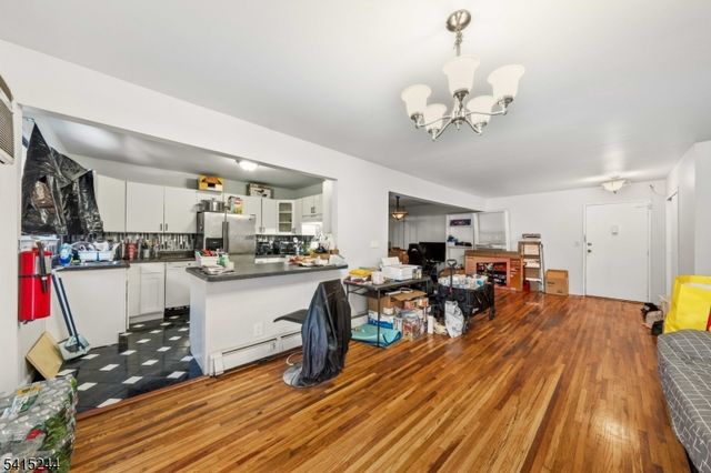 747 N Broad St. 203, Elizabeth City, NJ 07208