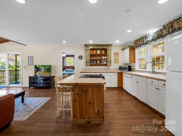 131 Rivers Edge None, Lake Lure, NC 28746