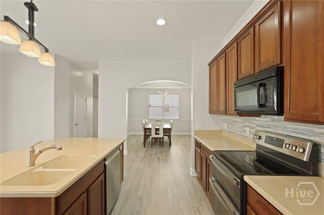 243 Clearwater Circle, Port Wentworth, GA 31407