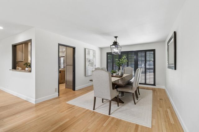 2800 Calle Vista Way, Sacramento, CA 95821