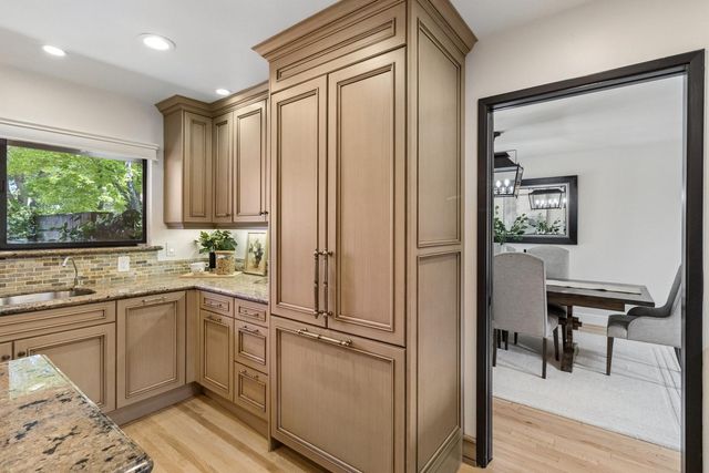 2800 Calle Vista Way, Sacramento, CA 95821