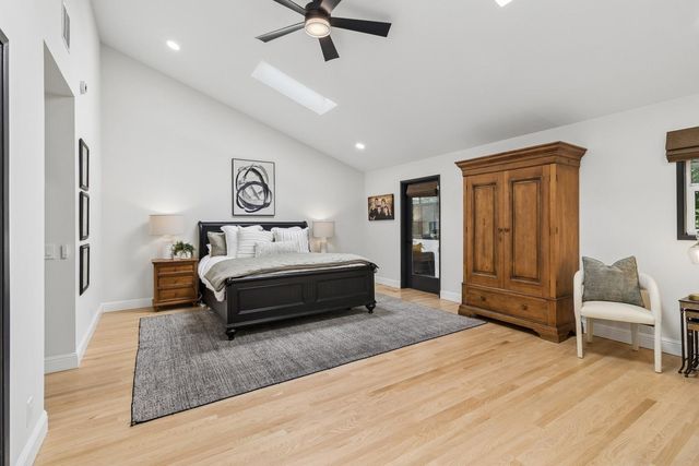 2800 Calle Vista Way, Sacramento, CA 95821