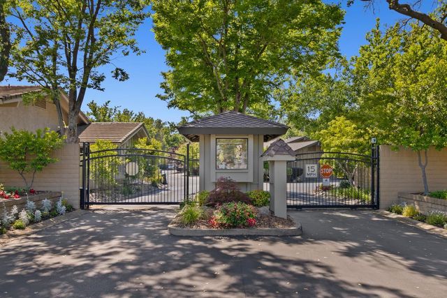 2800 Calle Vista Way, Sacramento, CA 95821