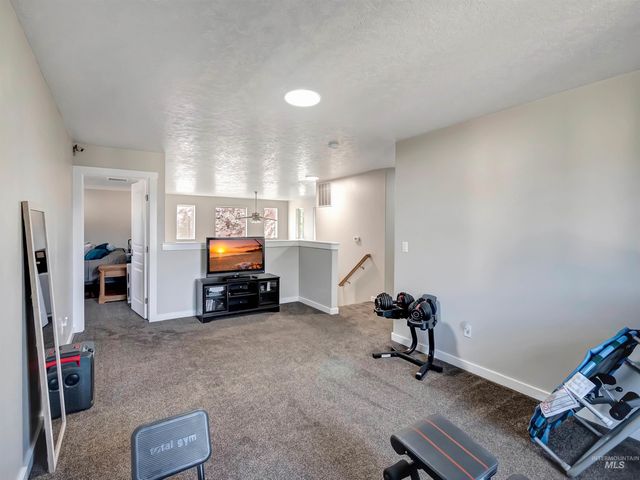 3676 S Ascaino Ave, Meridian, ID 83642