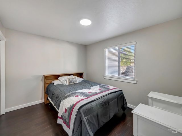 3676 S Ascaino Ave, Meridian, ID 83642