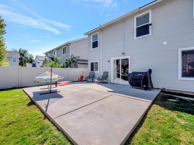 3676 S Ascaino Ave, Meridian, ID 83642