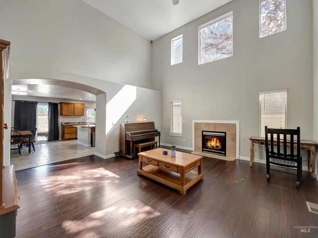 3676 S Ascaino Ave, Meridian, ID 83642