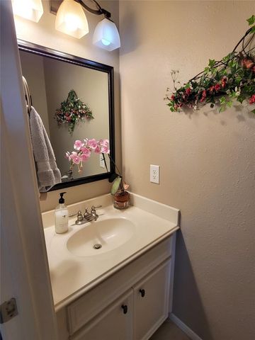 549 Stephen F Austin Drive, Conroe, TX 77302