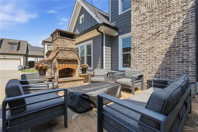 5451 Autumn Flame Drive, Braselton, GA 30517