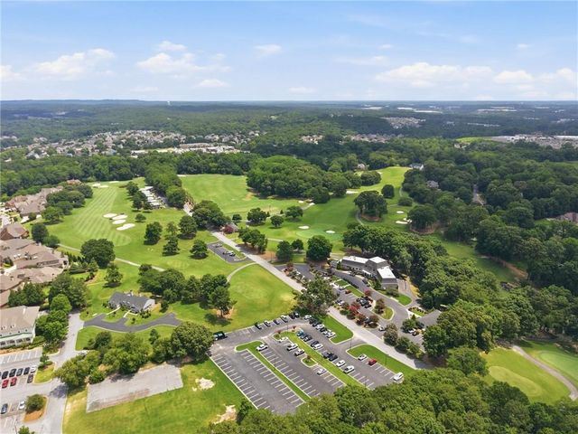 5451 Autumn Flame Drive, Braselton, GA 30517